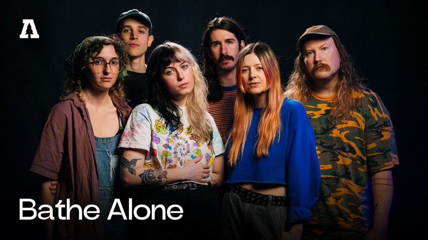 Bathe Alone on Audiotree Live