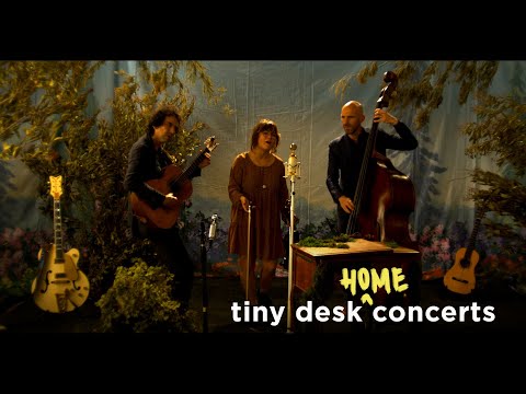 Tiny Desk Playlist: Brandy Clark's 5 Favorite Tiny Desk Concerts - YouTube