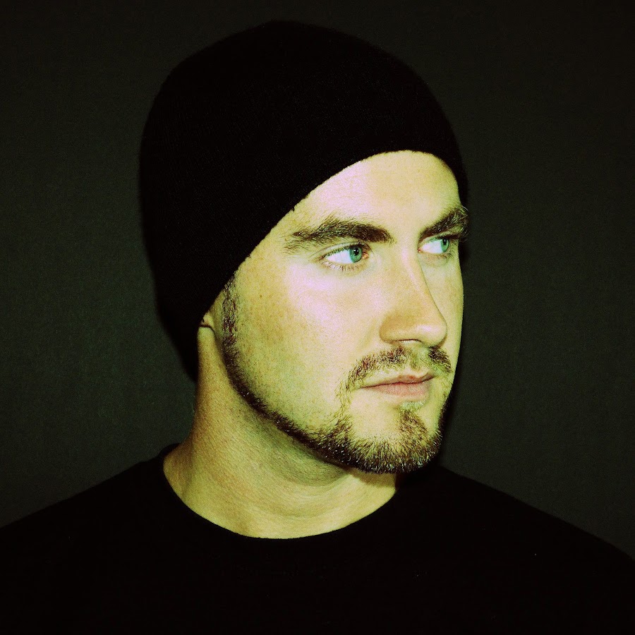 Steve Brian - Topic
