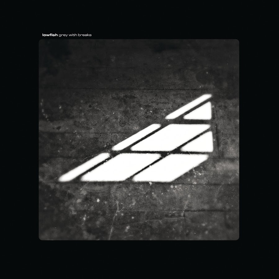 Lowfish - Topic
