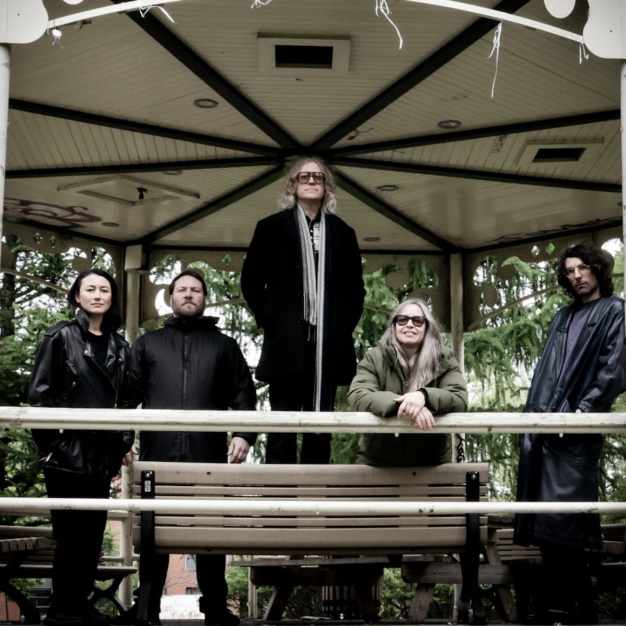 The Besnard Lakes
