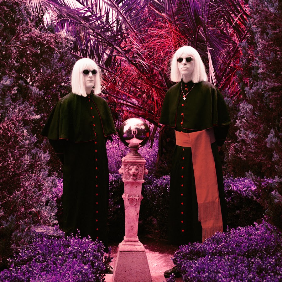 DRAB MAJESTY