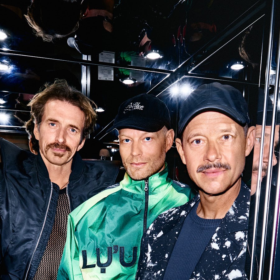 WhoMadeWho
