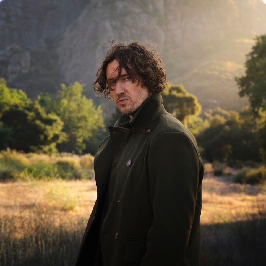 Dean Lewis