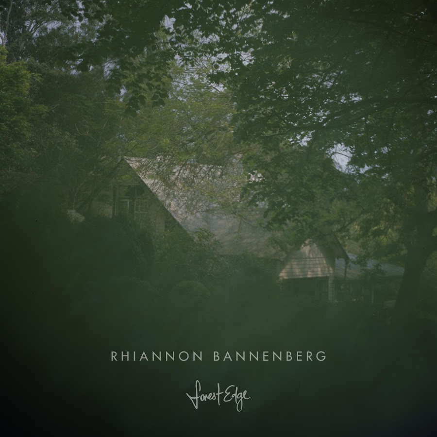 Rhiannon Bannenberg - Topic