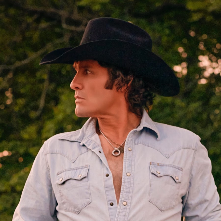 officialjoenichols