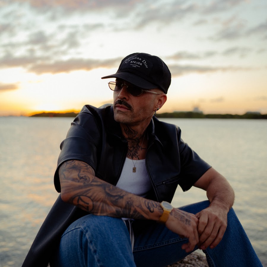 Mike Bahia