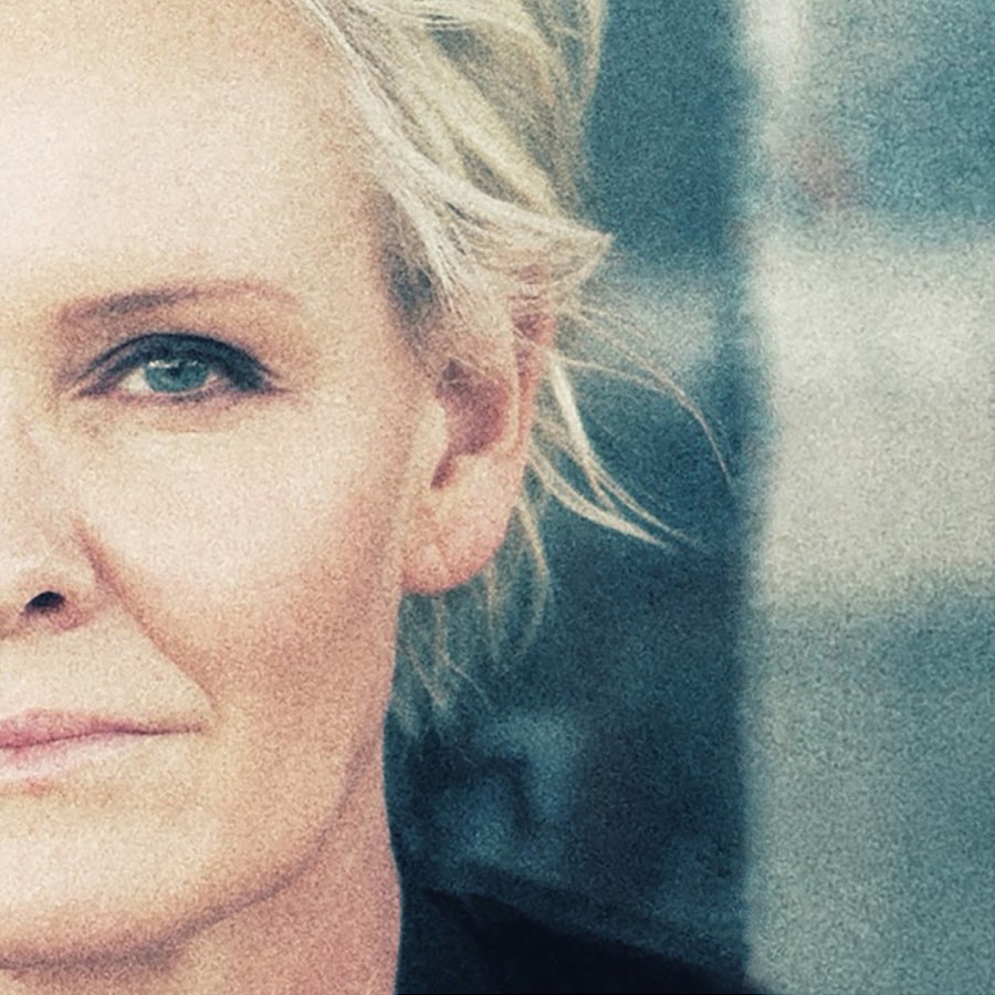 Eva Dahlgren