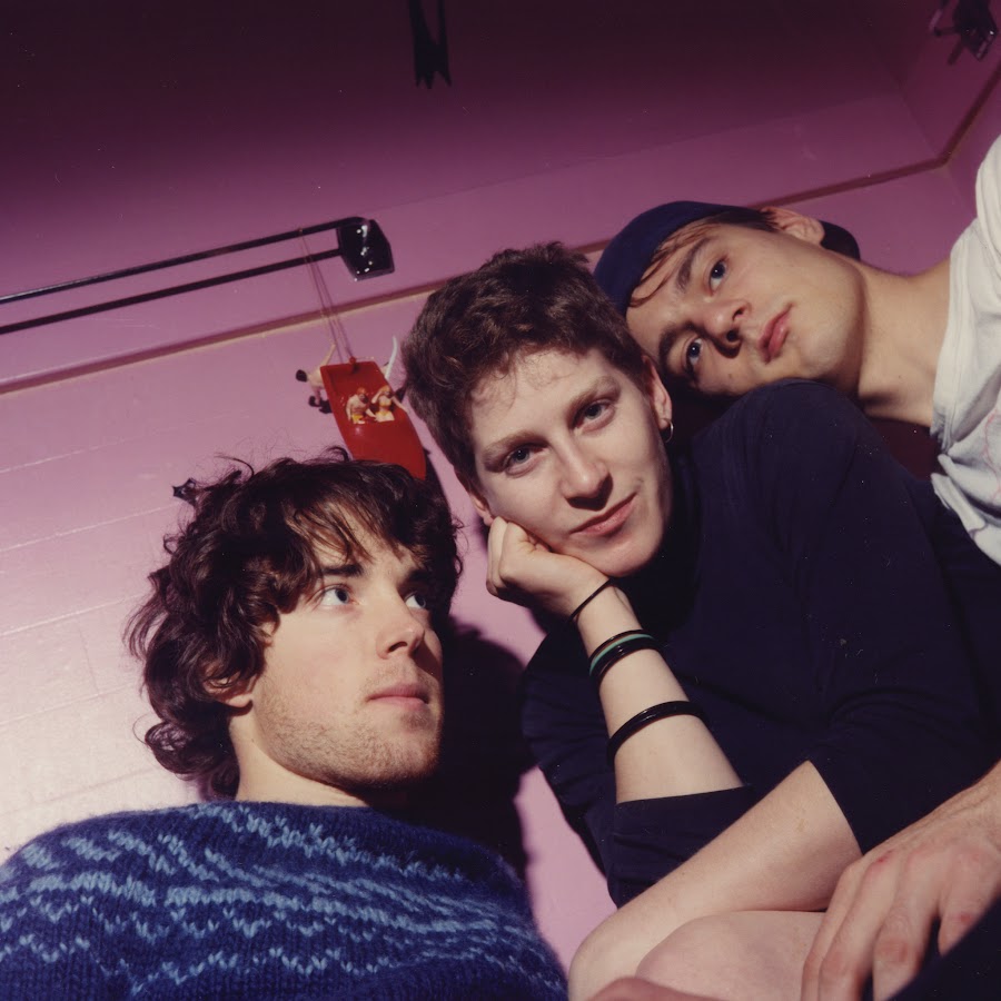 Beat Happening - Topic