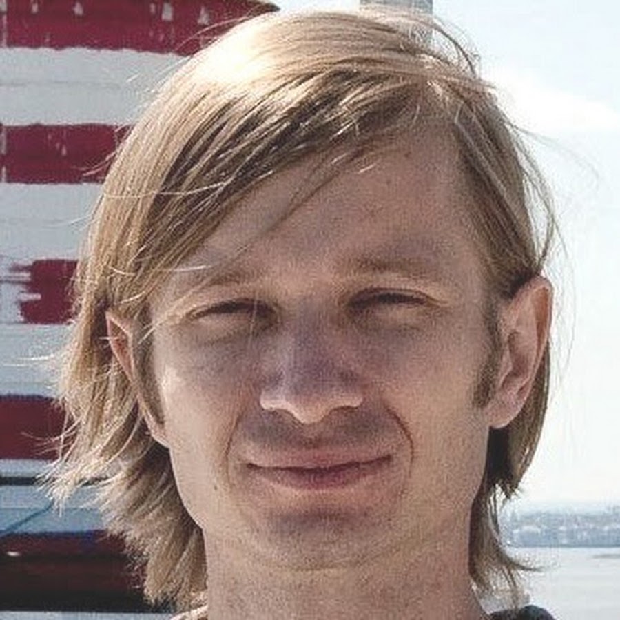 Bjorn L.