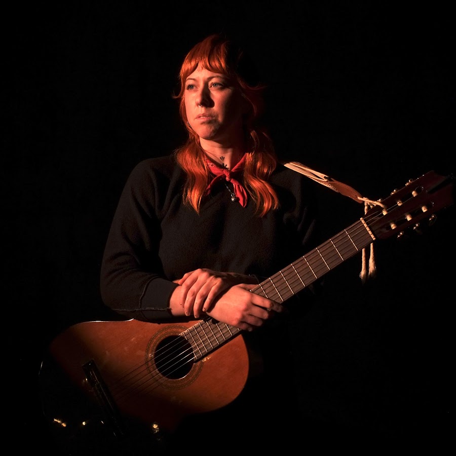 Shannon Lay