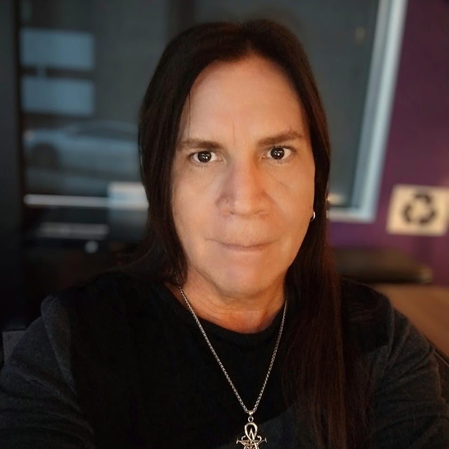 Bernard Alvarez