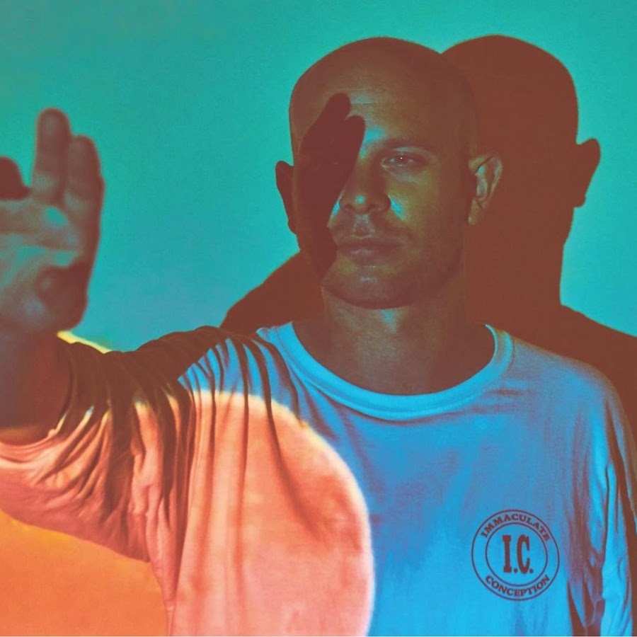 Tom Trago | Voyage Direct