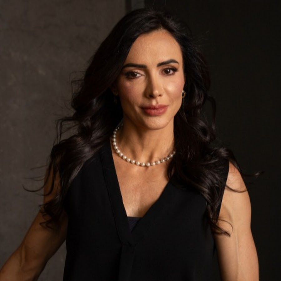 Dra Mônica Bergamo