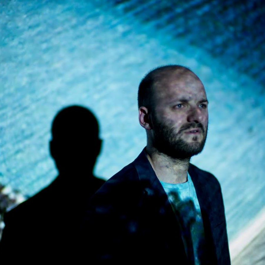 Andy Stott - Topic