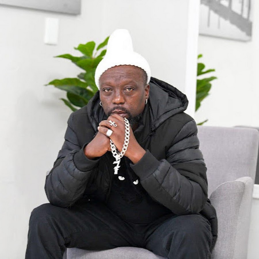 Zola 7