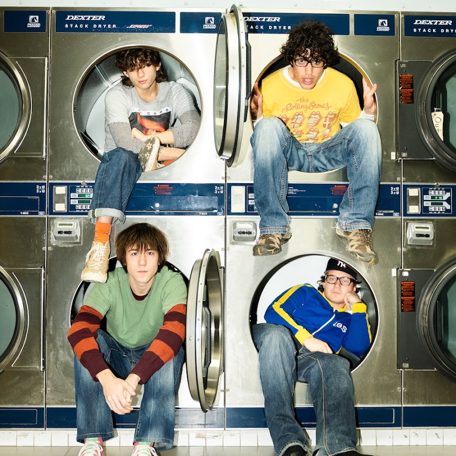 LAUNDRY DAY