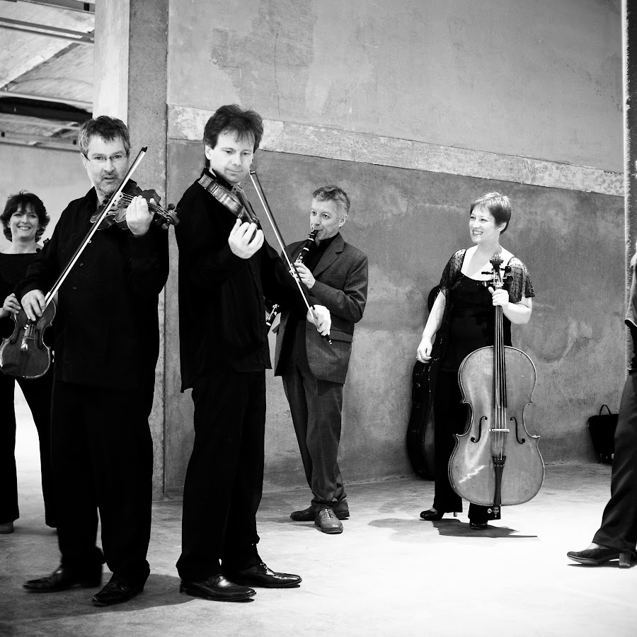Ensemble Musique Oblique - Topic