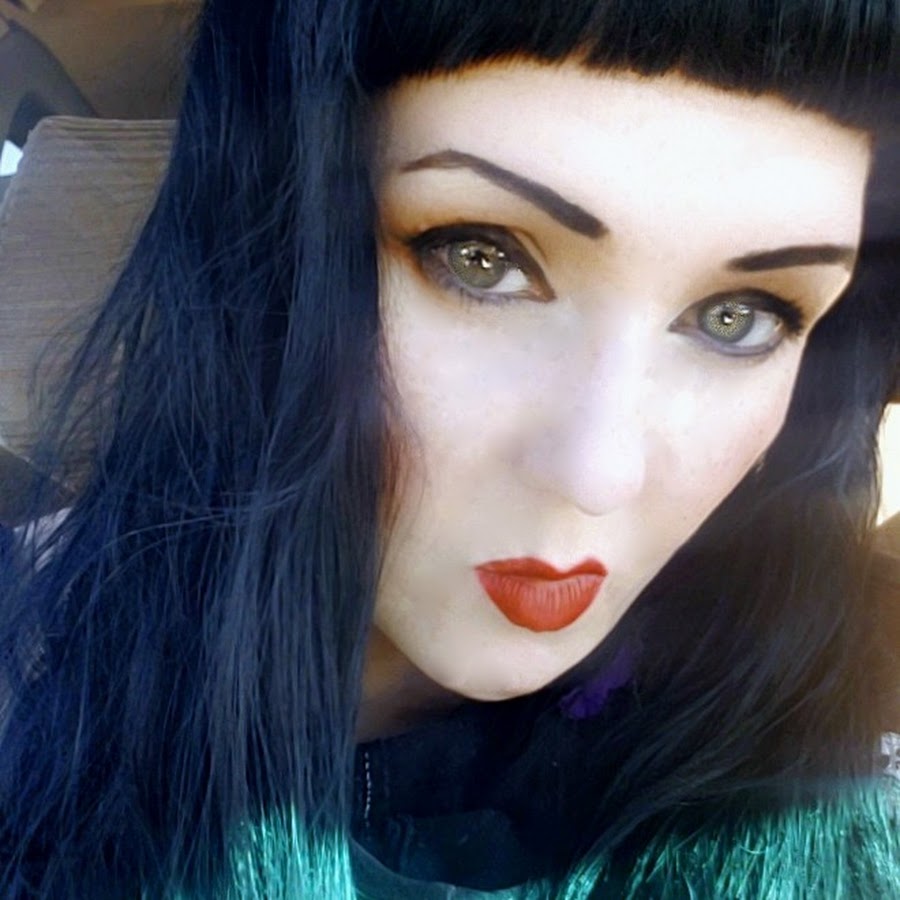 vvitchery //.