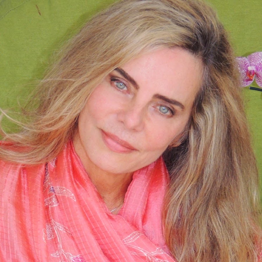 BRUNA LOMBARDI
