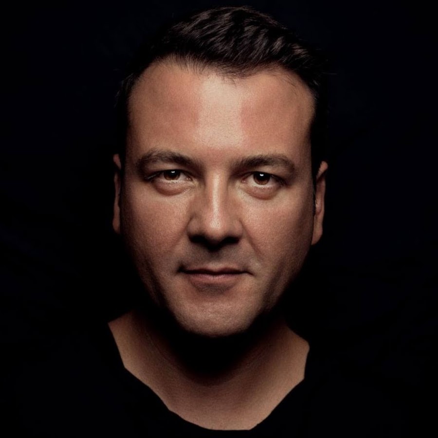 Kiko Navarro Official