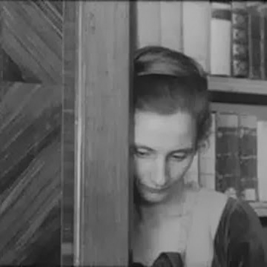 Godard32