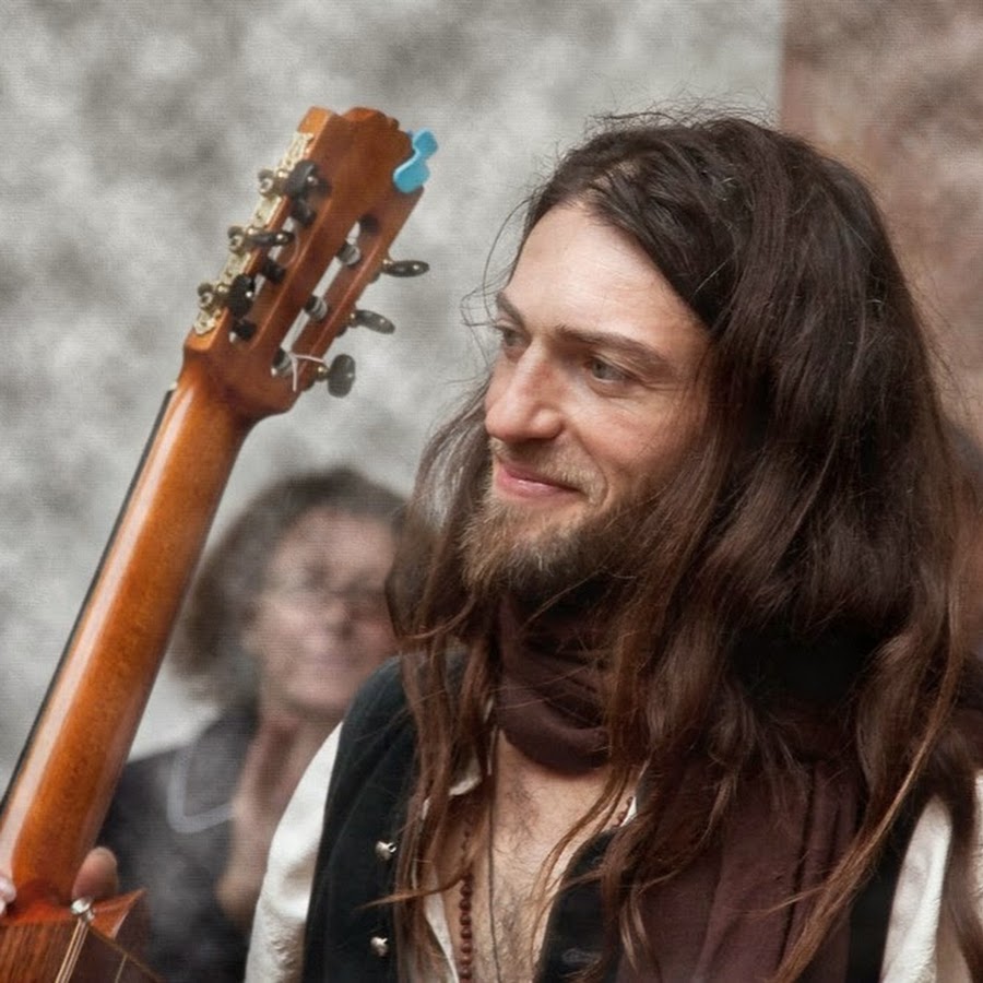 Estas Tonne TOURING