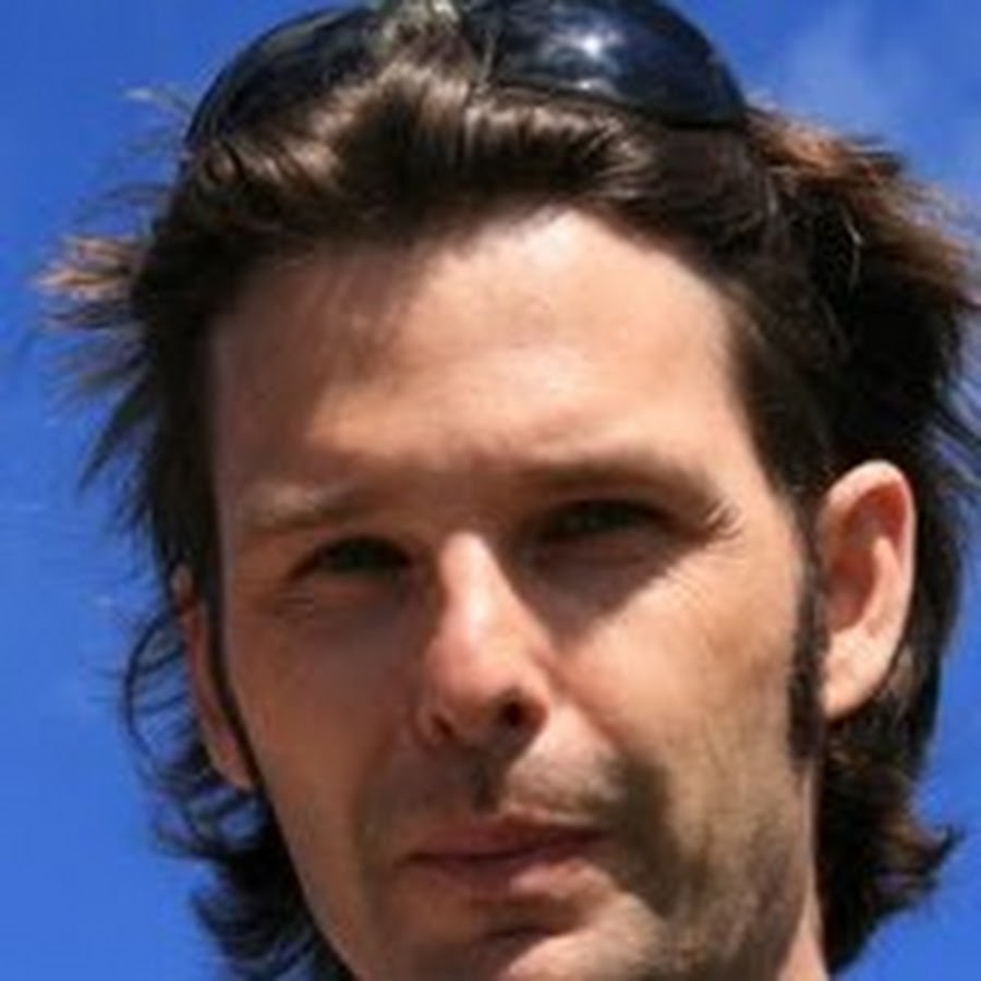 Thijs R.