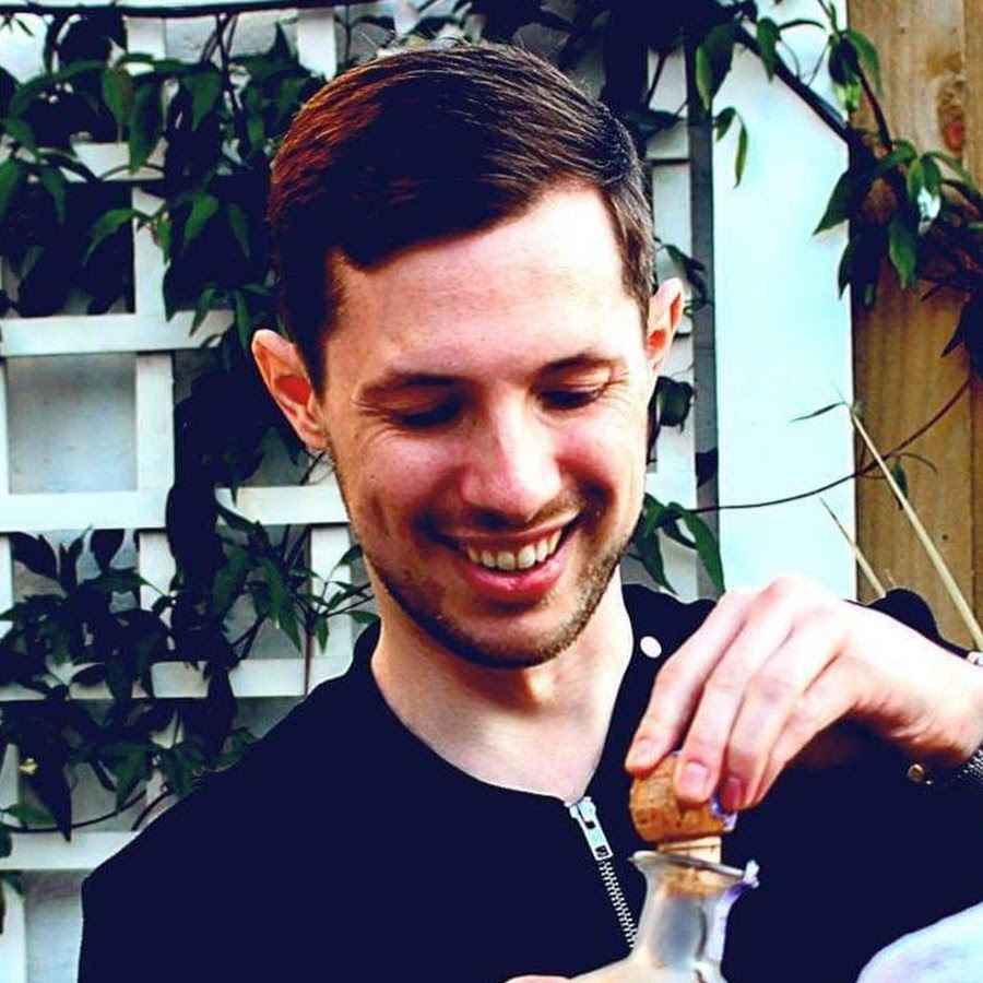 Antony Johnston