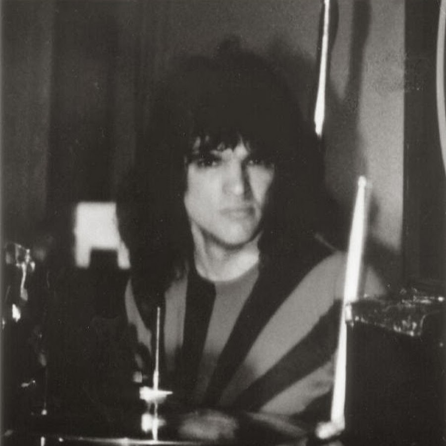 MARK VAQUER
