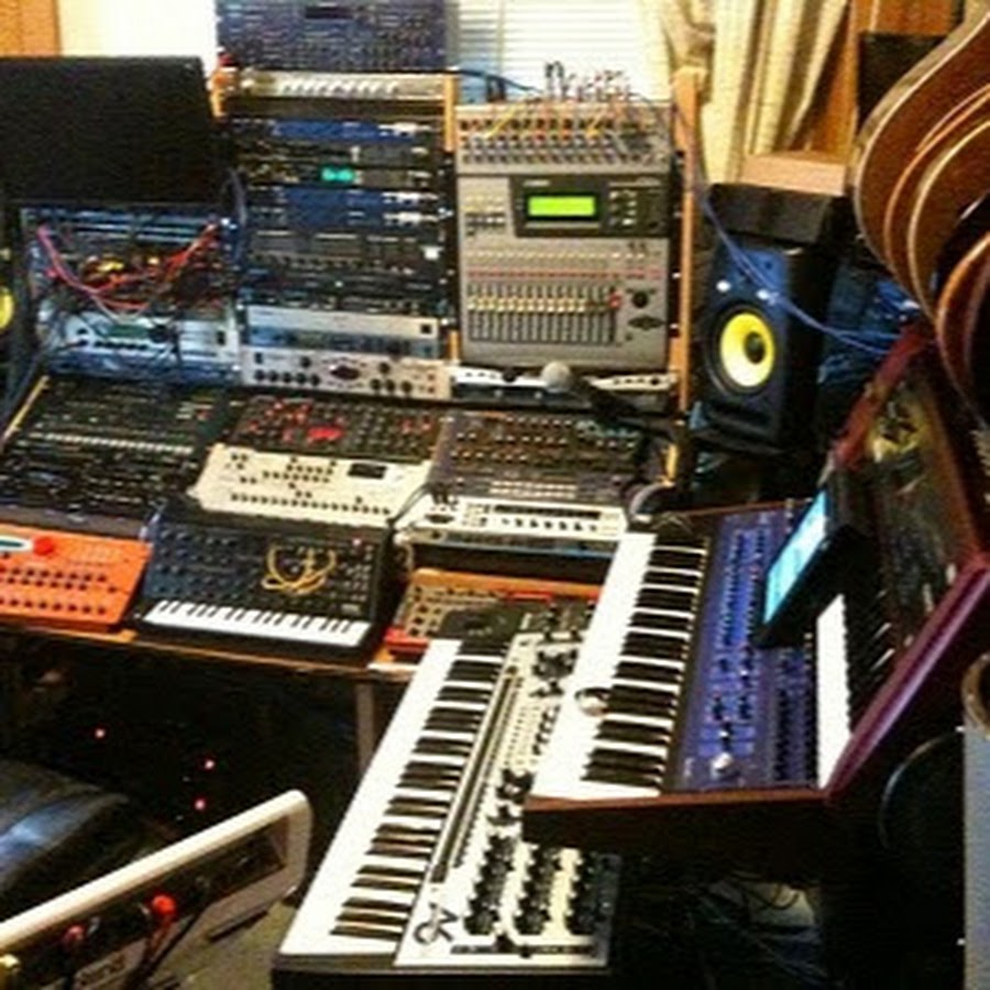 synthesitech