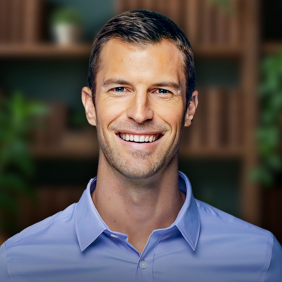 Dr. Josh Axe