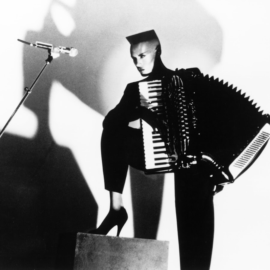 Grace Jones - Topic